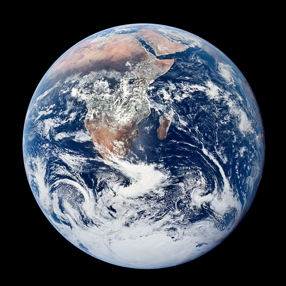 The whole Earth photographed by the Apollo 17 crew, Africa and Antarctica under swirling cloud